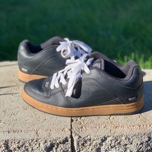Retro Orchid BMX shoes